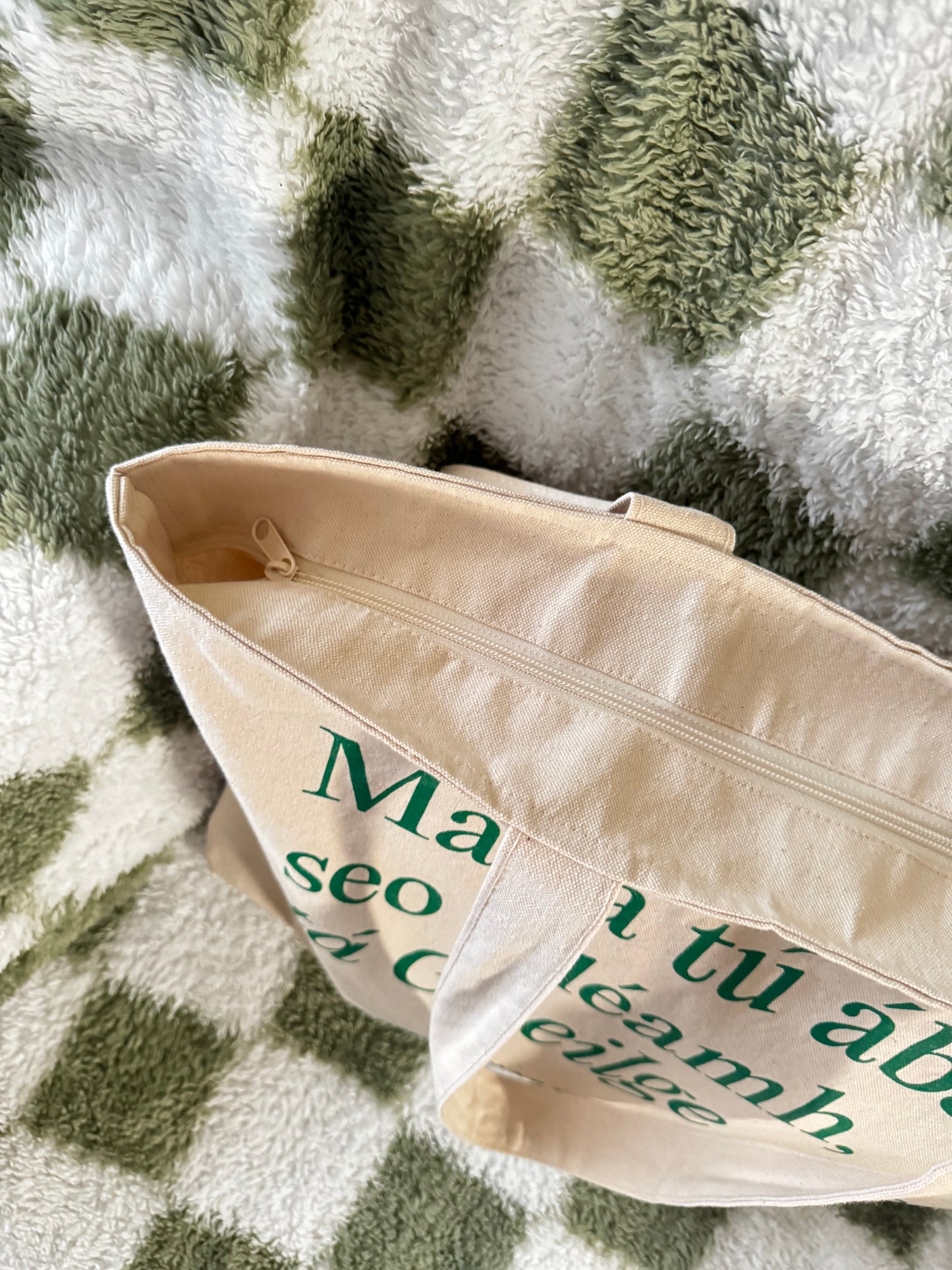 Tá Gaeilge Agat | Large Heavyweight Cotton Tote with Zip