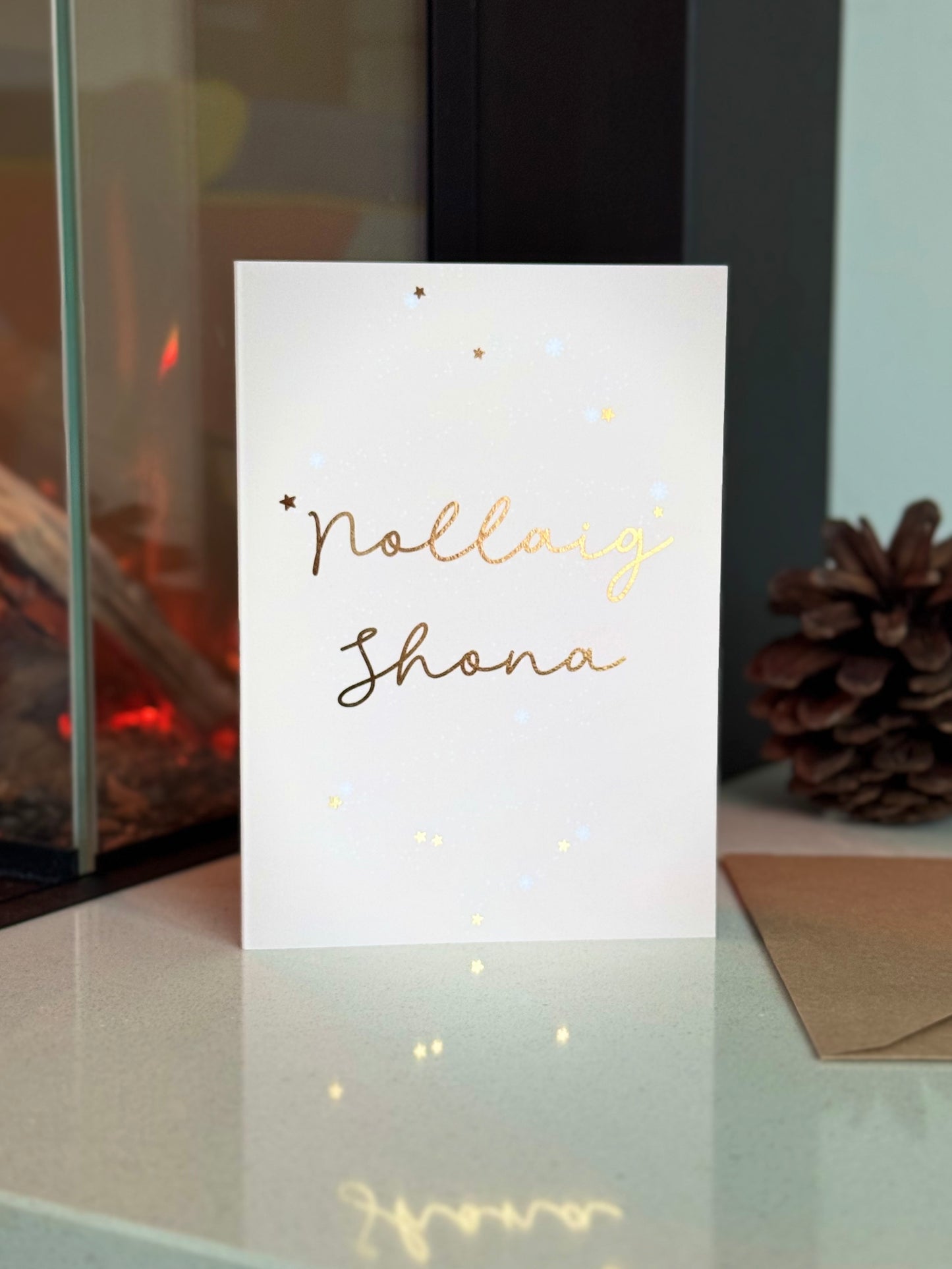Cártaí Nollag - Multipacks - Foiled Christmas Cards as Gaeilge