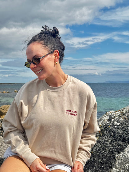 Beige/Burgundy Hot Gael Summer Unisex Sweatshirt