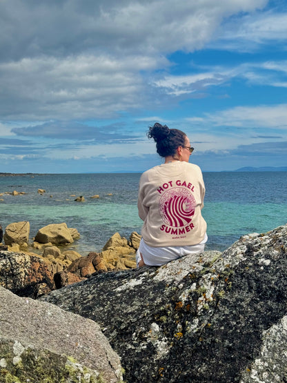 Beige/Burgundy Hot Gael Summer Unisex Sweatshirt
