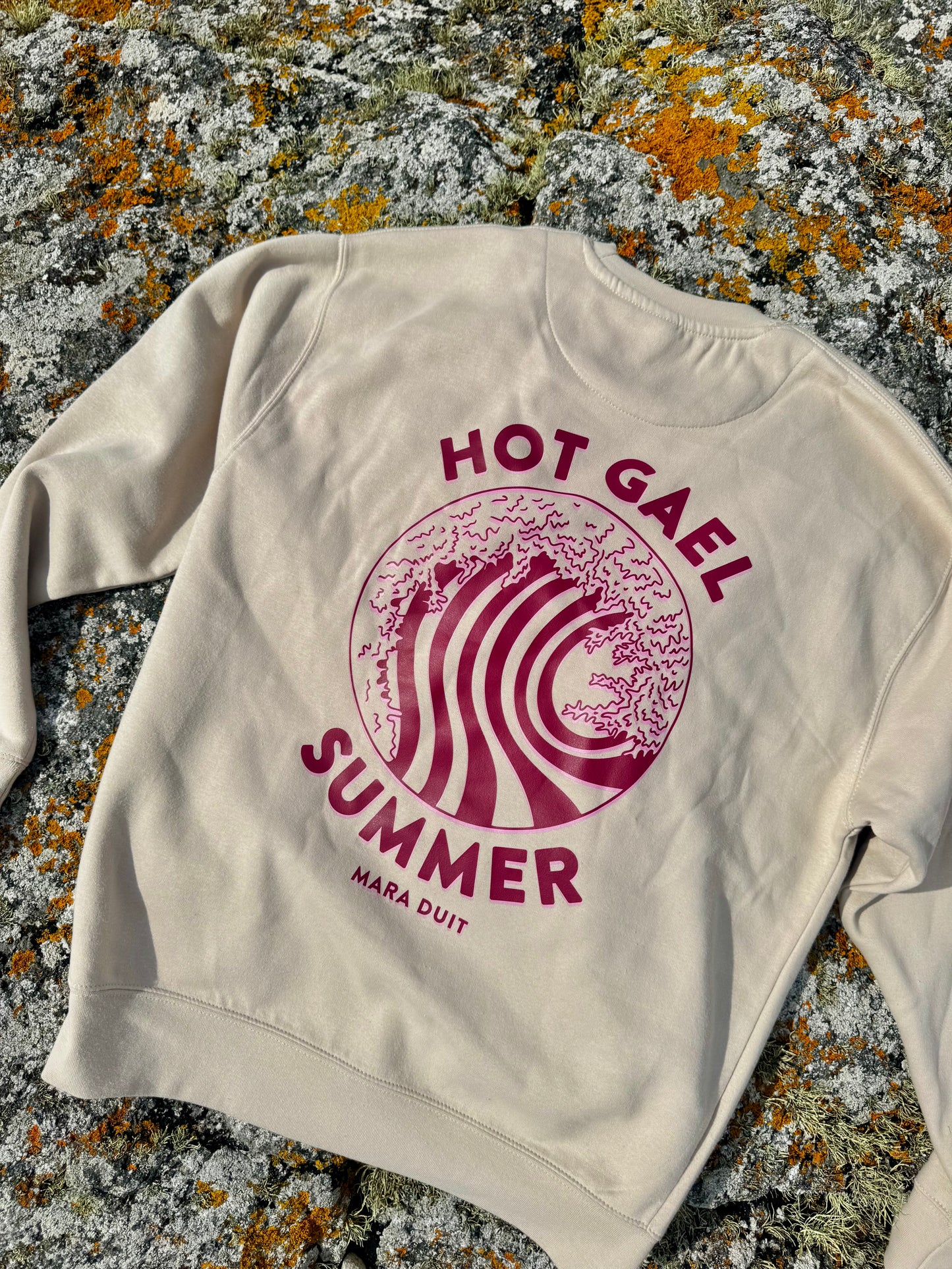Beige/Burgundy Hot Gael Summer Unisex Sweatshirt