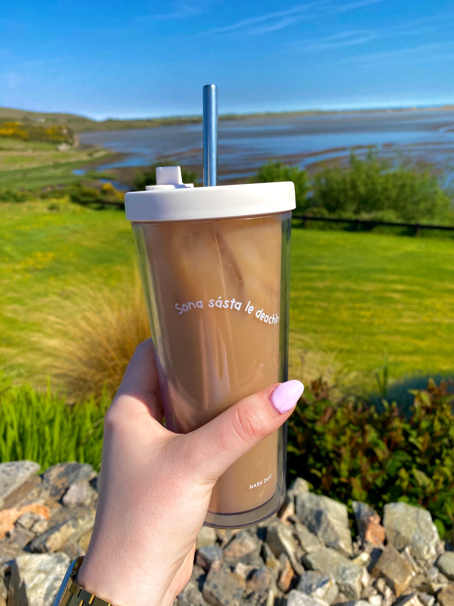 Cupa Sona Sásta - 16oz / 500ml Reusable Iced Coffee Cup as Gaeilge