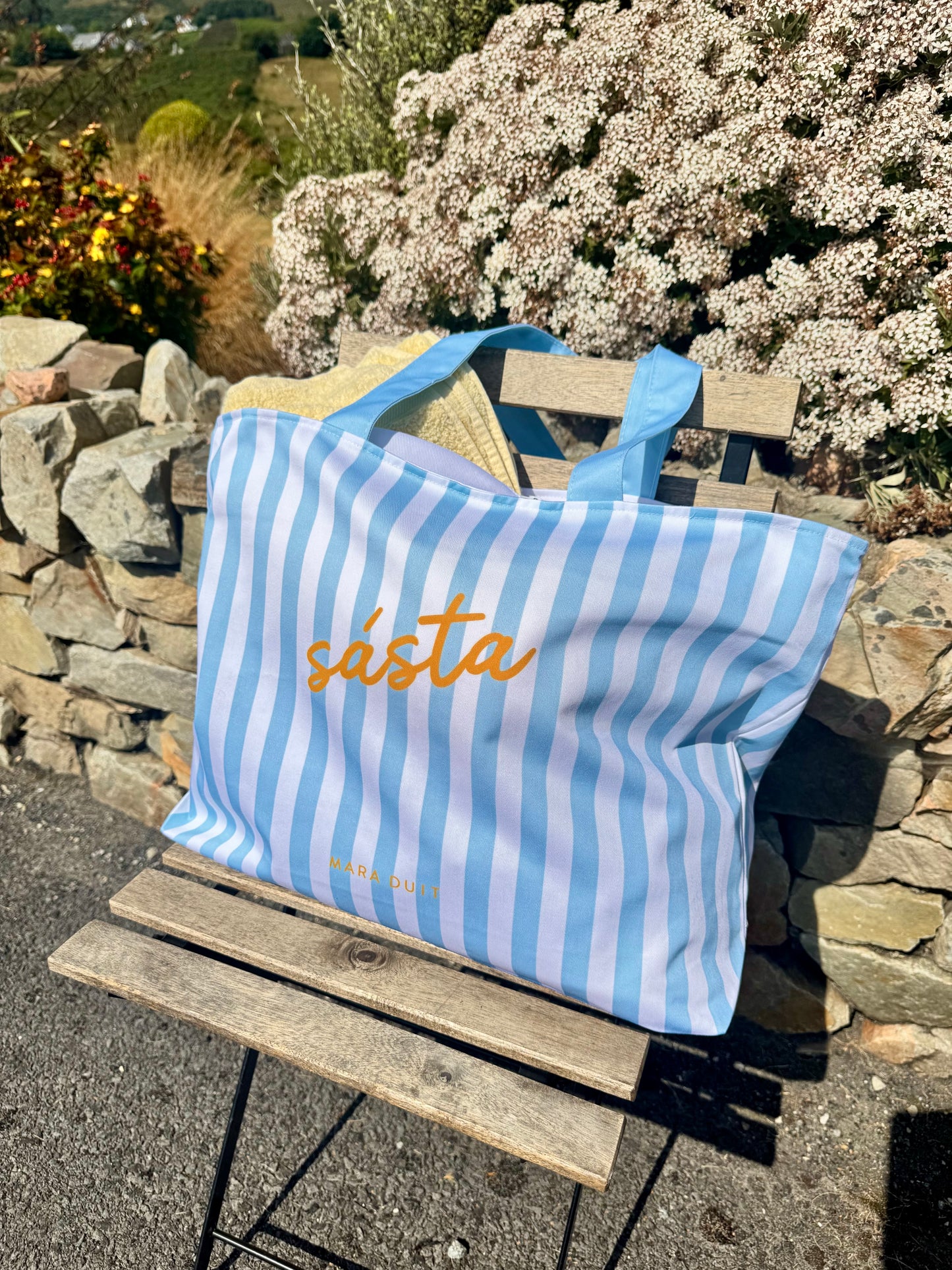 Sásta | Happy - Large Lightweight Cotton Tote with Zip