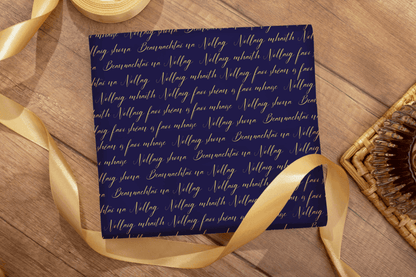 Christmas wrapping paper as Gaeilge - Irish christmas wrapping - beannachtaí na Nollag - Nollaig shona 